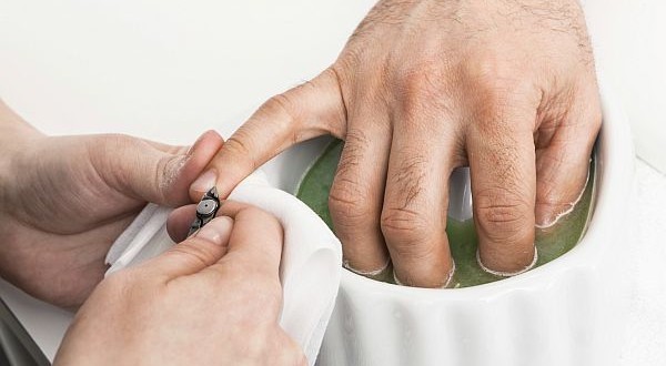 There is no reason for men to avoid a wholesome manicure